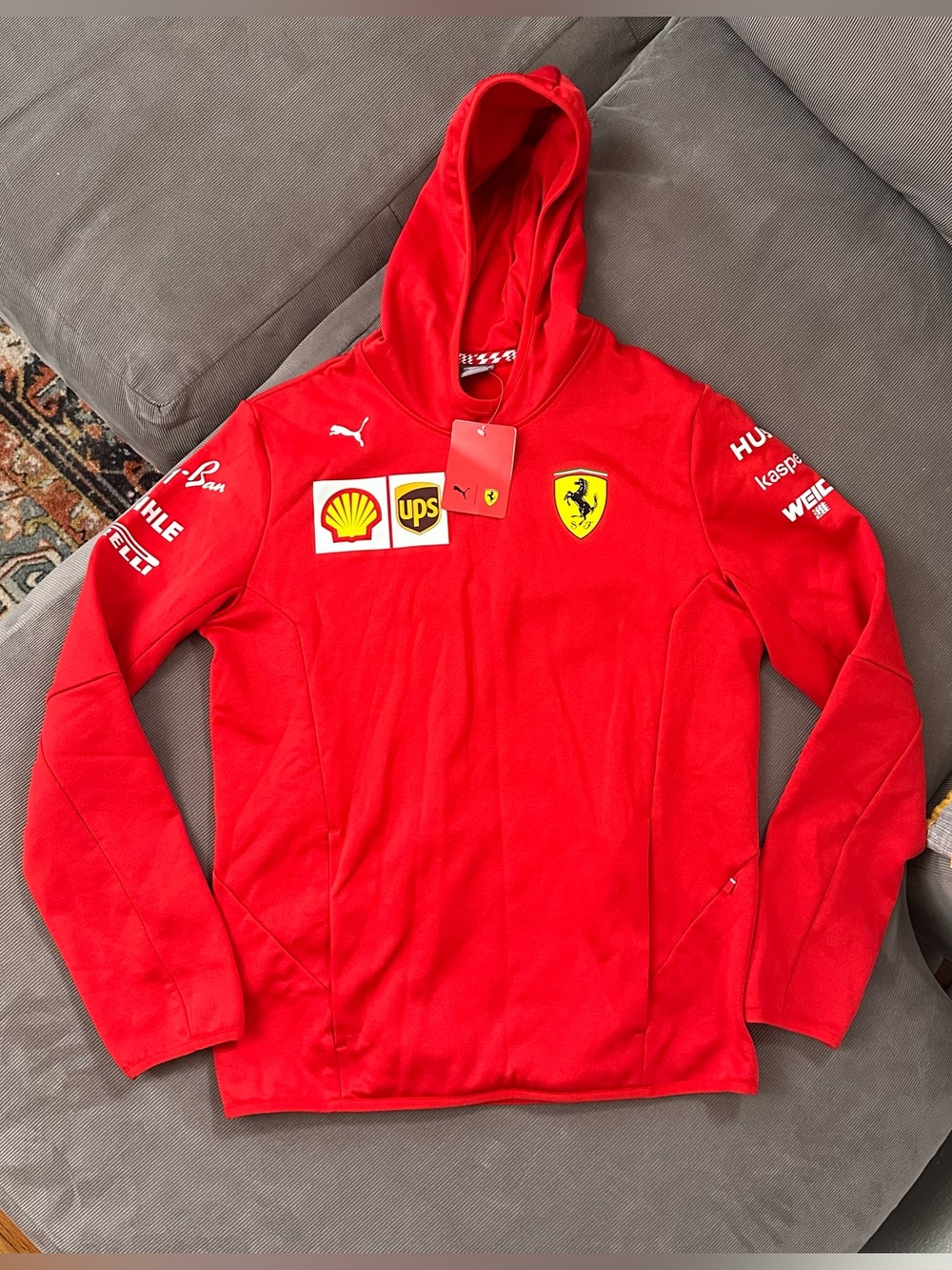 NWT PUMA F1 Racing SF SCUDERIA FERRARI TEAM HOODIE Men’s Size Small Red Official